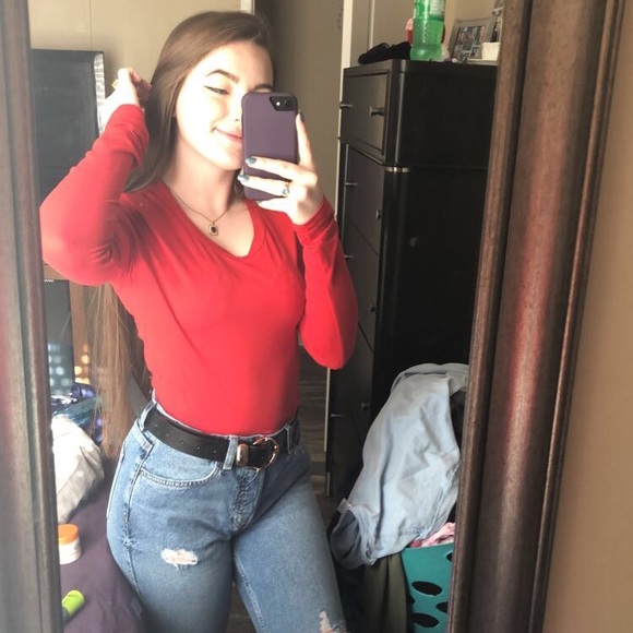 Meet your posher - Picture 2 of 2